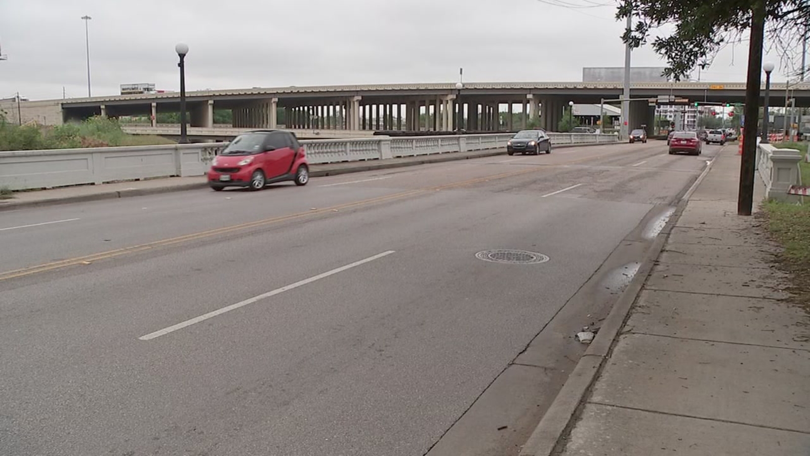 Yale Street Bridge has been completed over White Oak Bayou ABC13 Houston